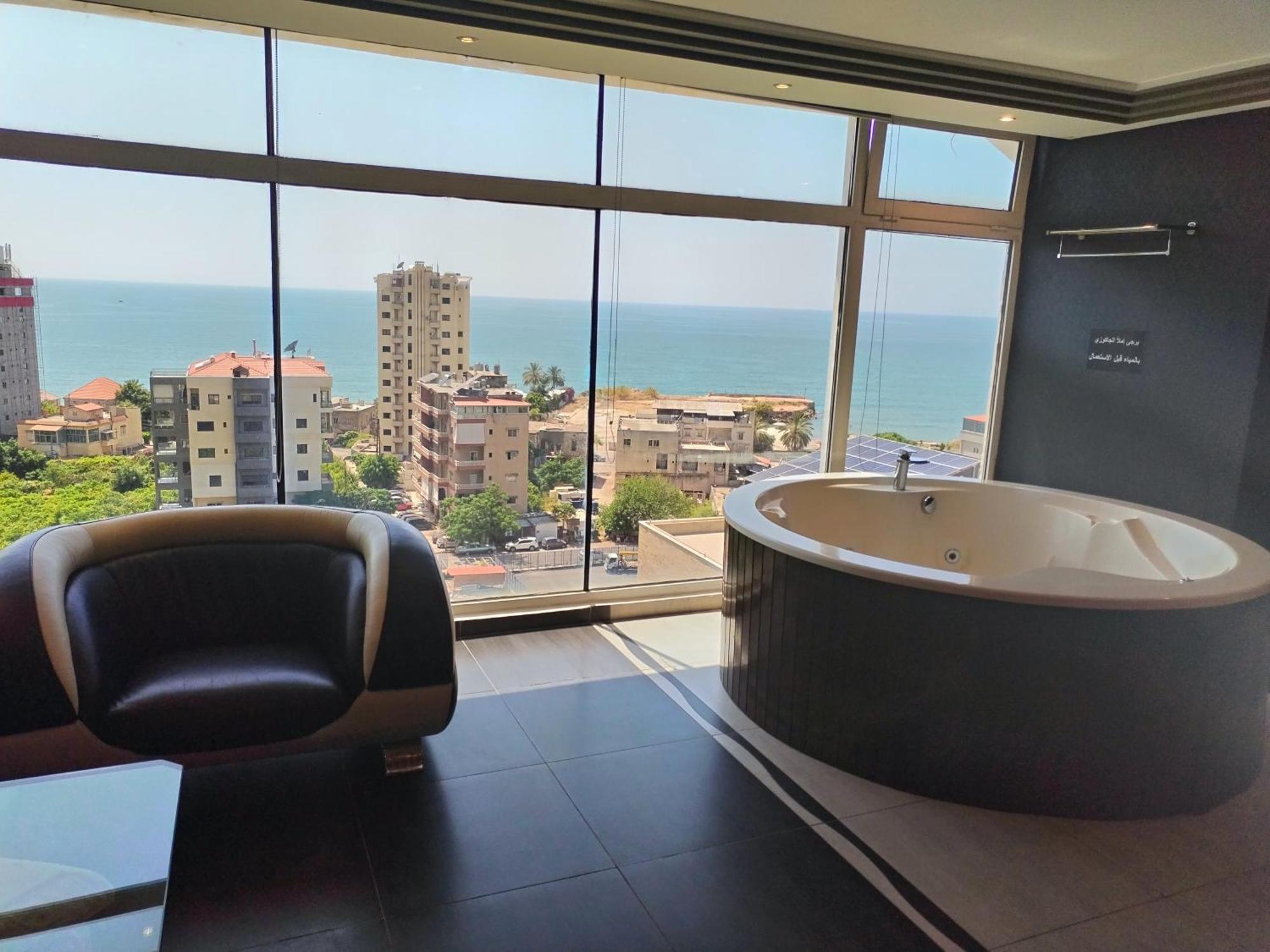 Dolls Hotel By Eurostars (Adults Only) Jounieh Eksteriør billede